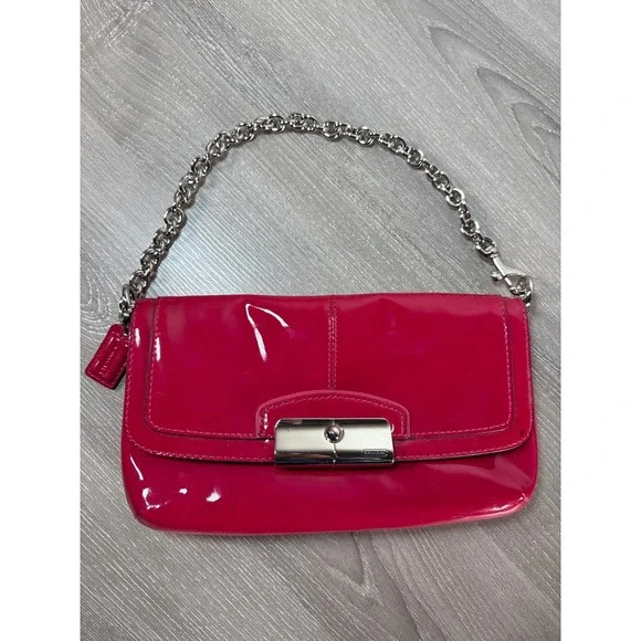 Coach Kristin Raspberry Magenta Pink Patent Leather Chain Clutch Bag Wristlet - Picture 1 of 8